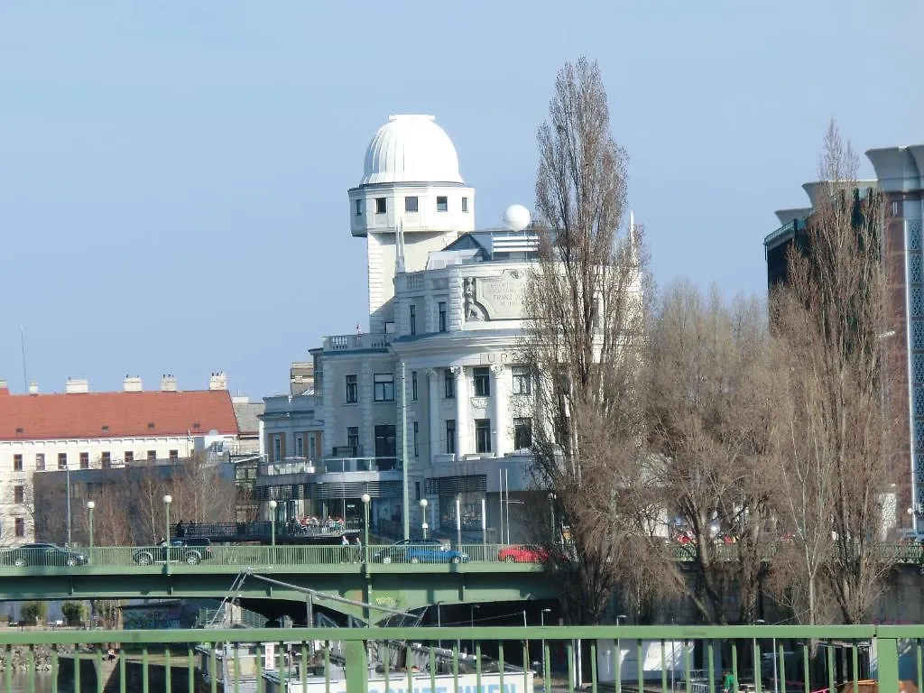 Apartment Am Donaukanal 비엔나