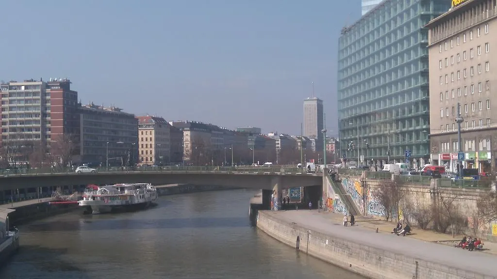 Apartment Am Donaukanal 비엔나