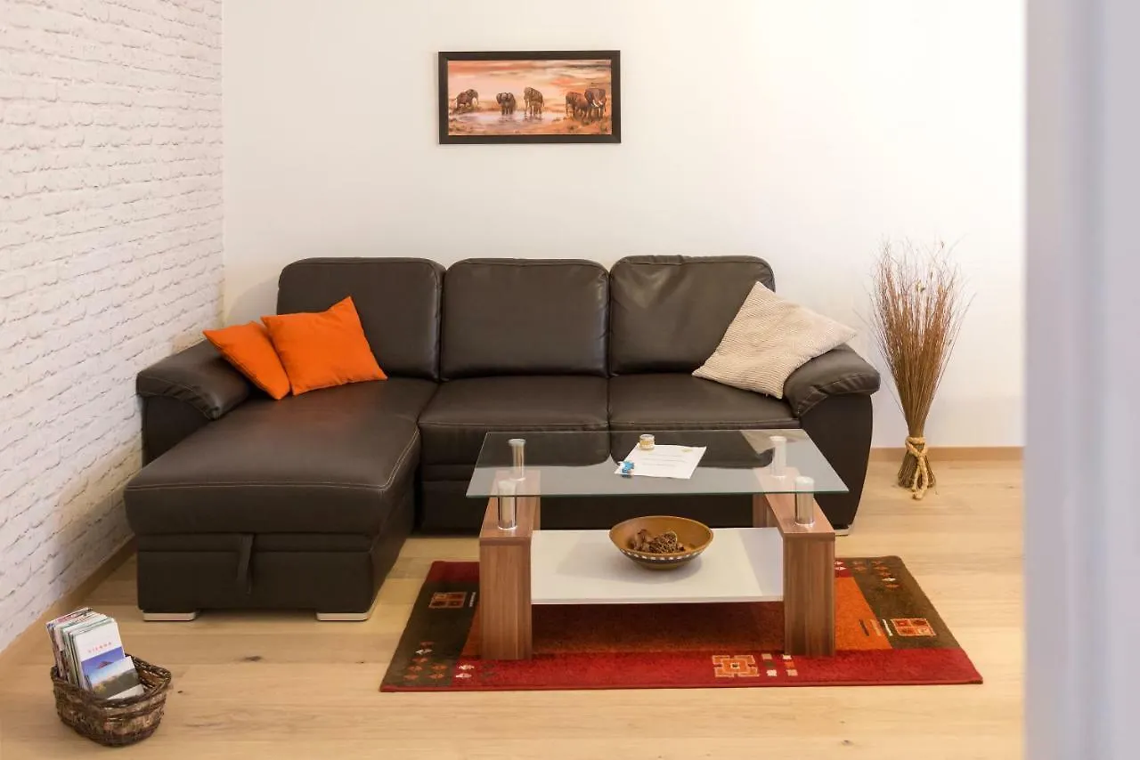 Apartment Am Donaukanal 비엔나 0*,  오스트리아