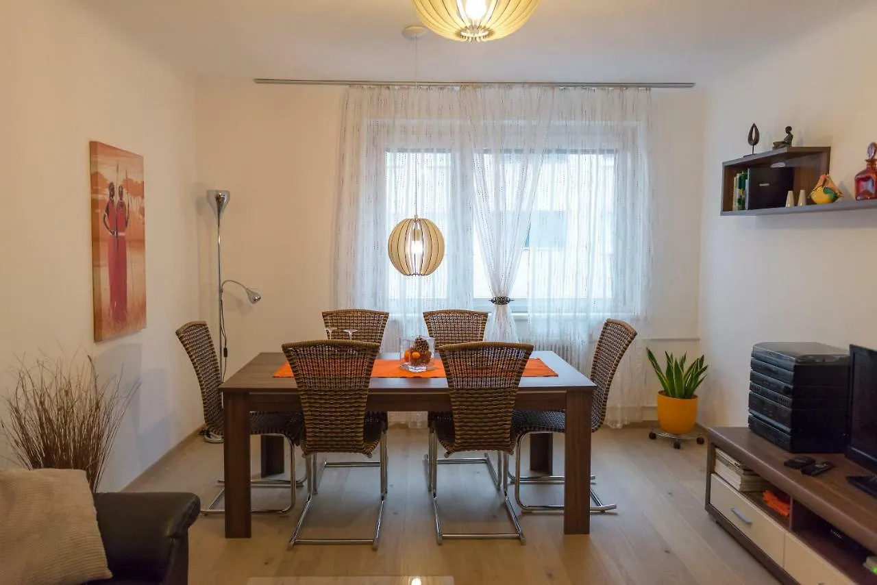 Apartment Am Donaukanal 비엔나