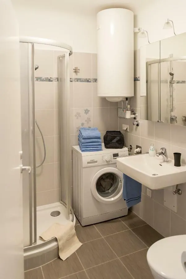 Apartment Am Donaukanal 비엔나